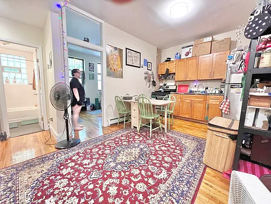 Rented by Doorway NYC, LLC | media 6