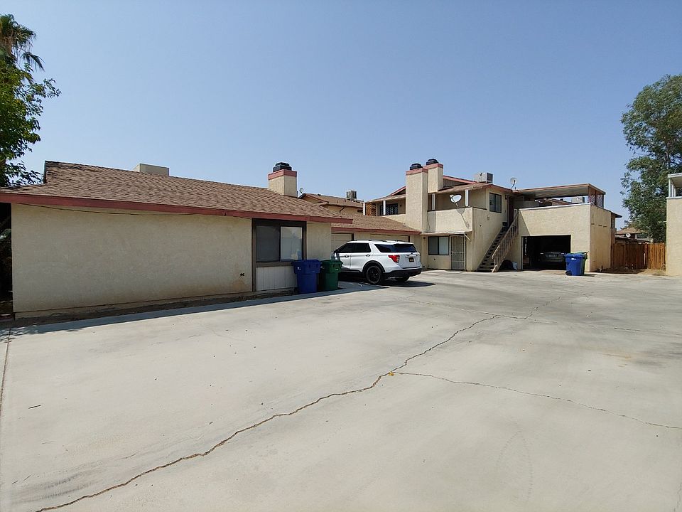 1st image of 940 W Graaf Ave APT C