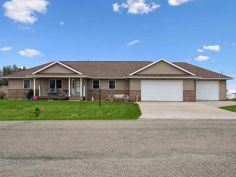 1st image of 1109 Pelican Dr