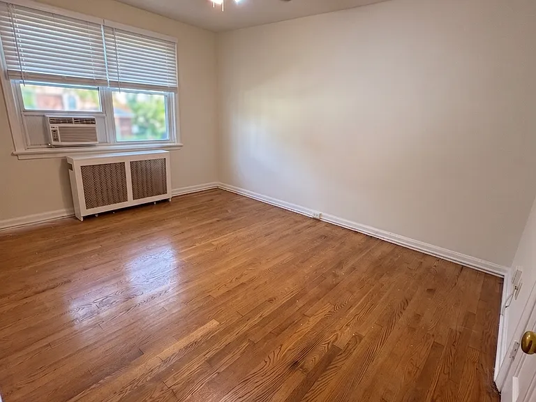 Jericho Manor Apartments — Photo 62