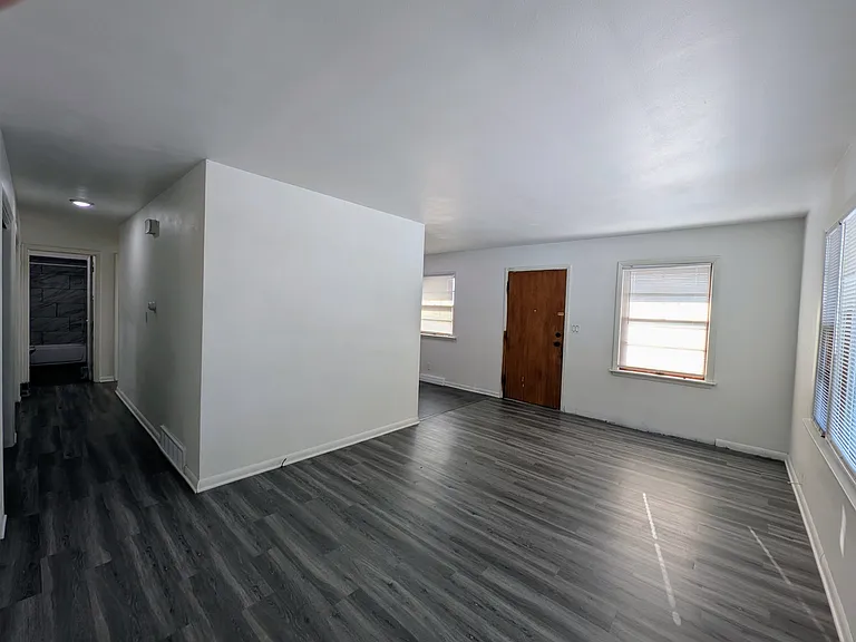 5003 Tamery Ln #4 — Photo 2