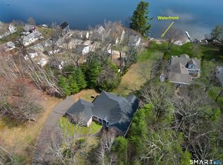 5 Crystal Ball Court, Ellington, CT 06029