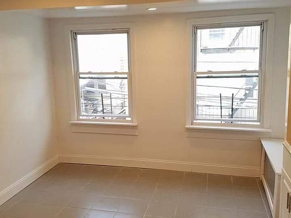 3rd image of 3718 28th St