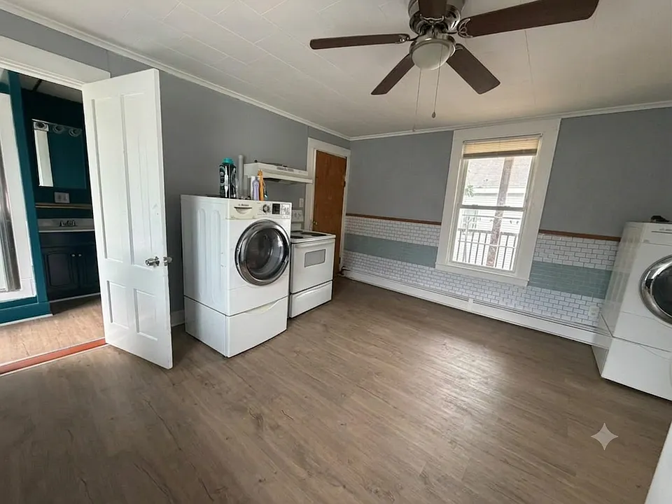 93 Goff St