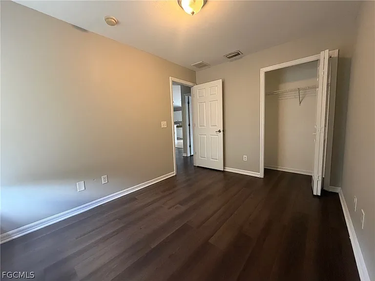 4807 5th St W — Photo 14