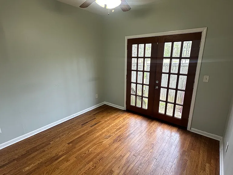 364 Oliver St NW — Photo 9