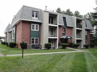 2 Knightsbridge Dr #6K105, Nashua, NH 03063