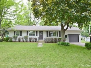 4221 Ponca St, McHenry, IL 60050