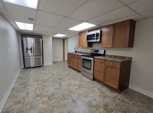 7 Mountain Rd, Hopewell, NJ 08525