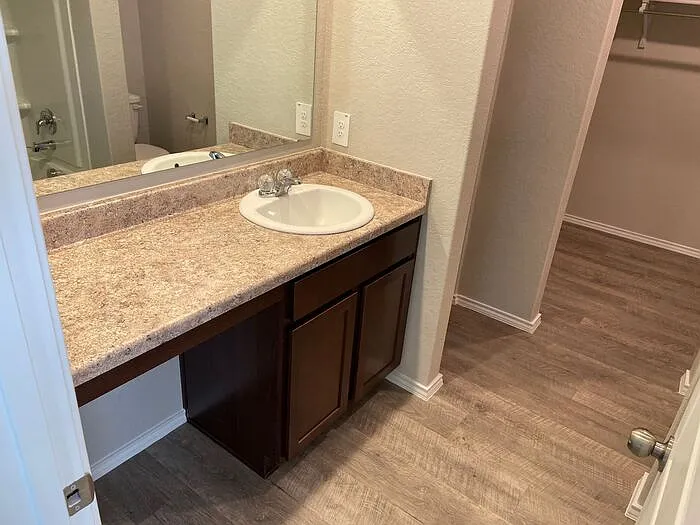 13117 Candace Way — Photo 9