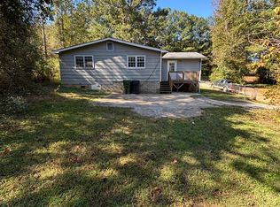201 Herring Rd, Newnan, GA 30265