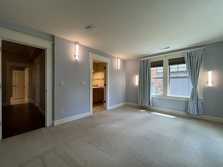 6435 McDuff Ct — Photo 54