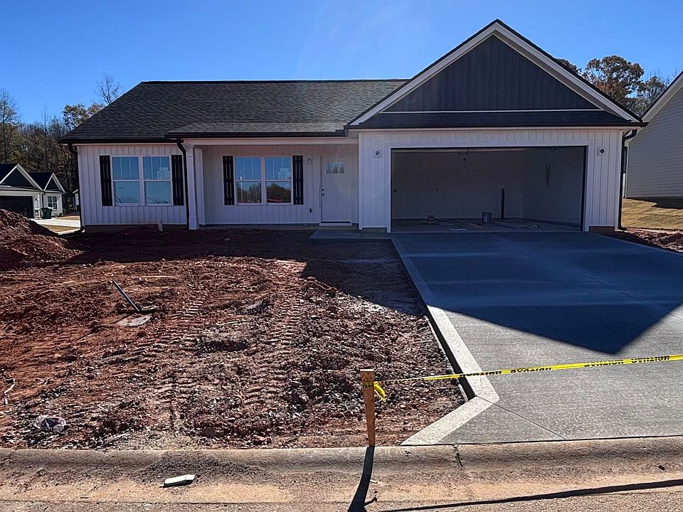 2nd image of 103 Brentley Dr