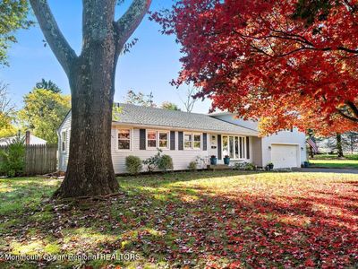 40 Riverbrook Avenue, Lincroft, NJ, 07738
