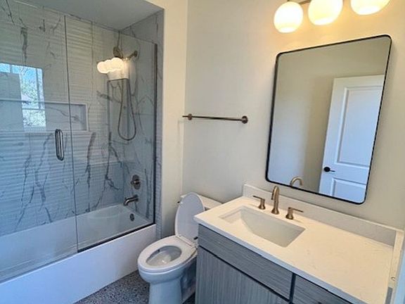 4th image of 1810 Sils Ave #205