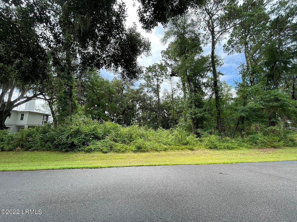 1st image of 11 Bermuda Pointe Cir