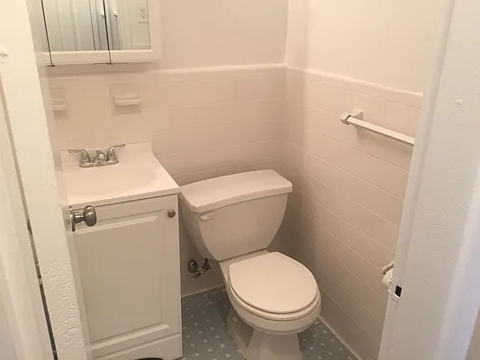 Rented by Joe Gotham LTD | media 2