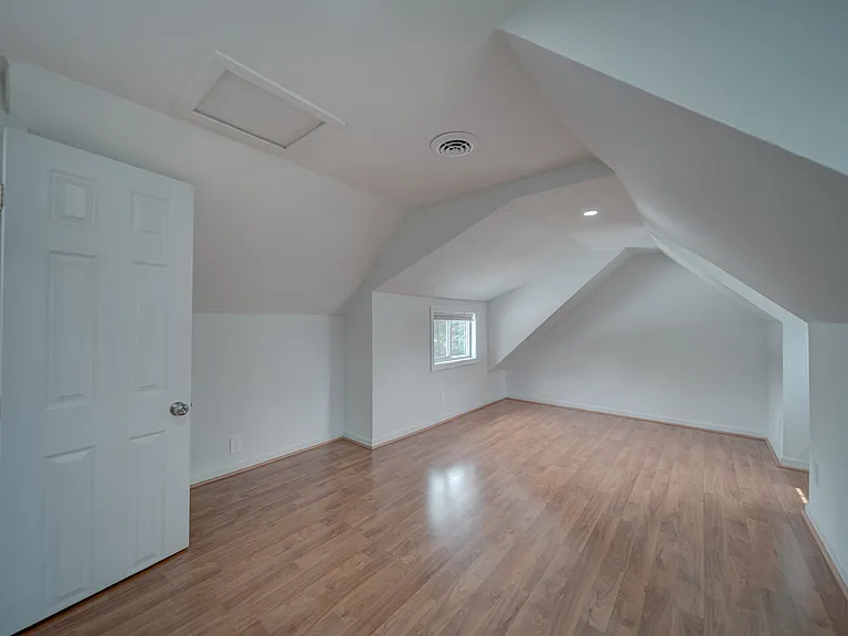 6625 Harrison Ln — Photo 8