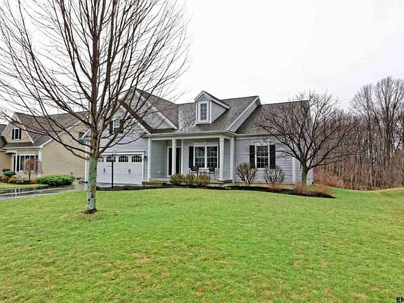 2nd image of 51 Chatsworth Way
