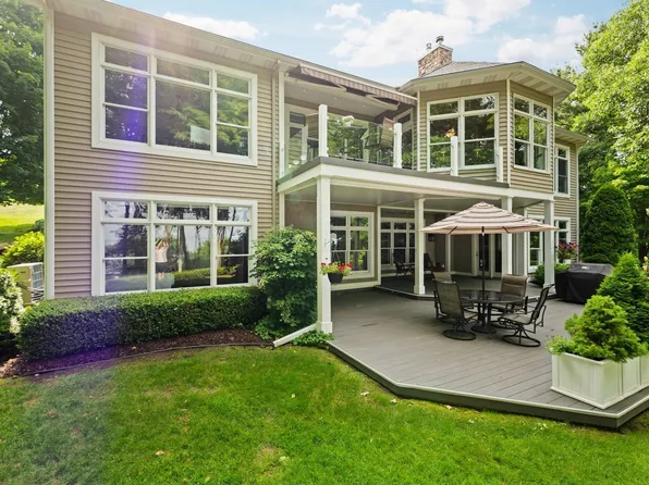 3981 Smokey Ridge Rd, Traverse City, MI 49686