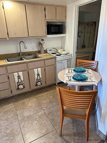 2220 Rancho Colorado Blvd — Photo 33