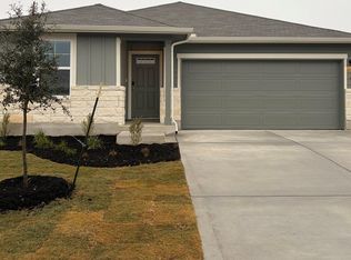 104 Honey Bee Rd, Jarrell, TX 76537