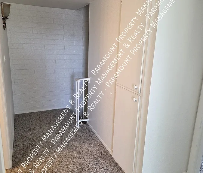 8434 N 34th Dr — Photo 9