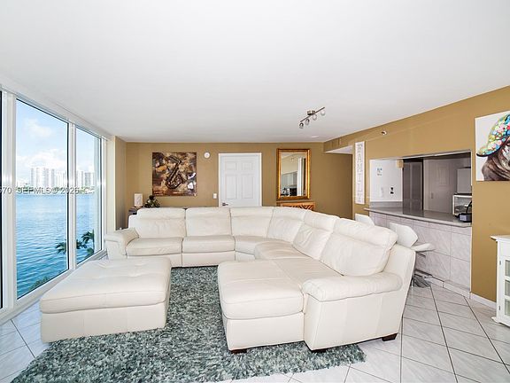 3rd image of 18000 N Bay Rd APT 404