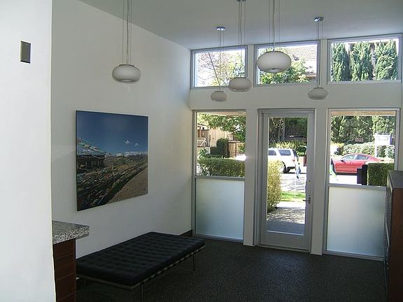 2nd image of 1850 Greenfield Ave APT 20