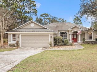 883 W Bancroft Dr, Dunnellon, FL 34434
