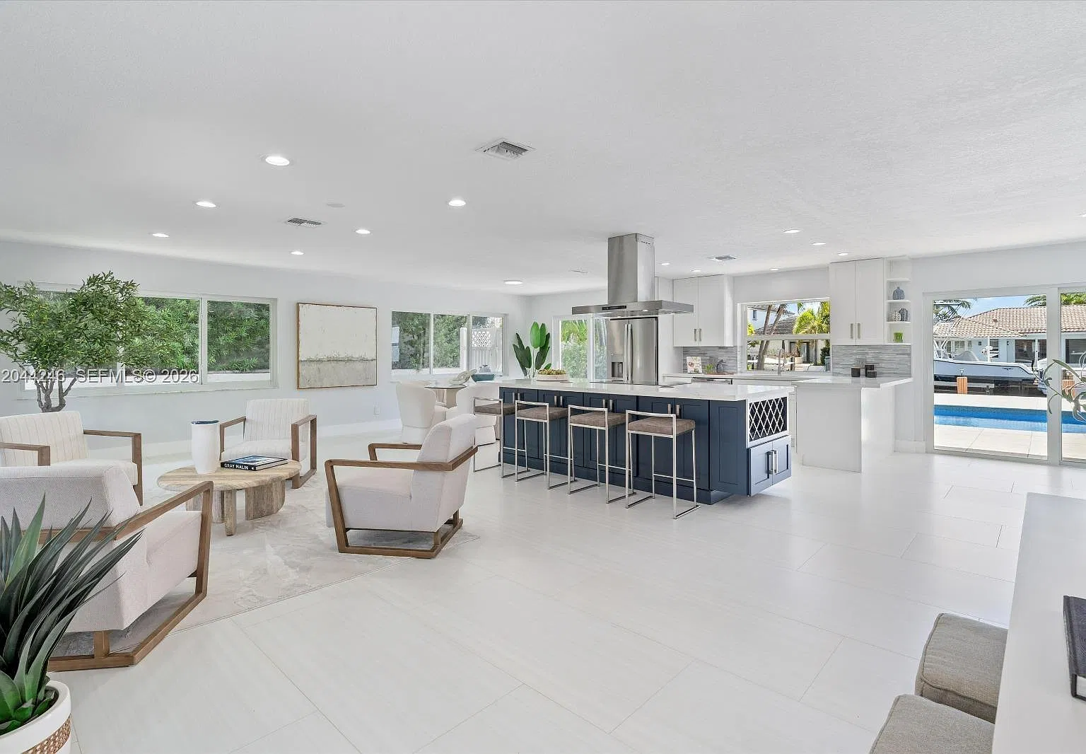 Coral Key Villas 6th Sec — Photo 2