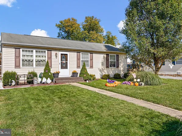 206 Sycamore Rd, Elkton, MD 21921