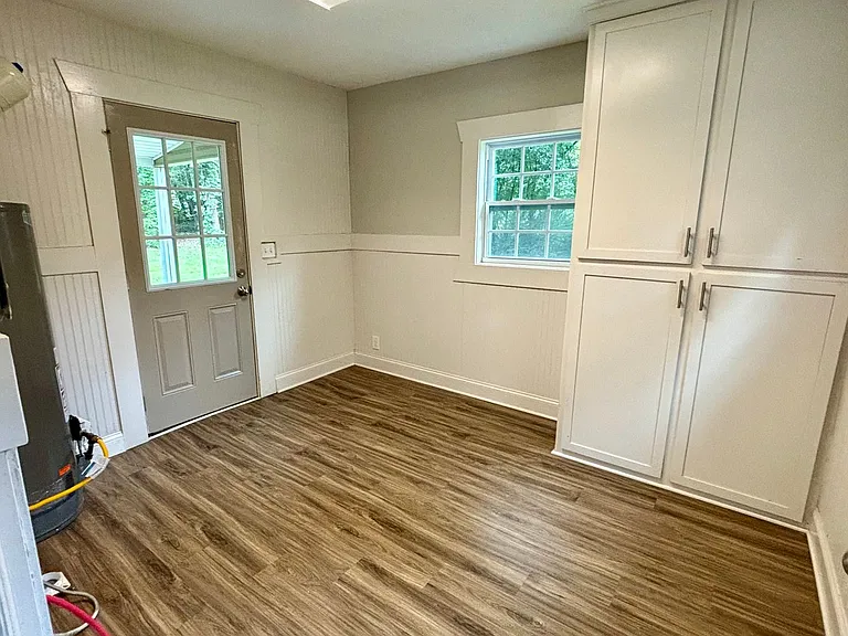 1791 Harbins Rd — Photo 9