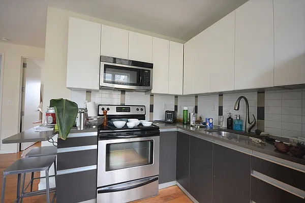 Rented by Corcoran | media 4