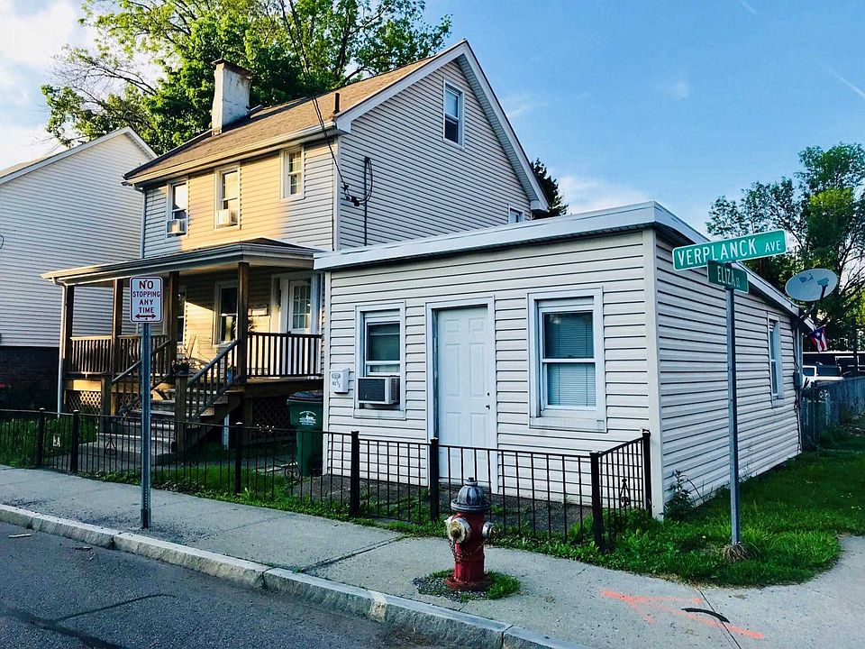 2nd image of 162 Verplanck Ave