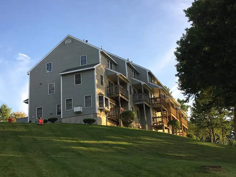 1450 North St #210 — Photo 35