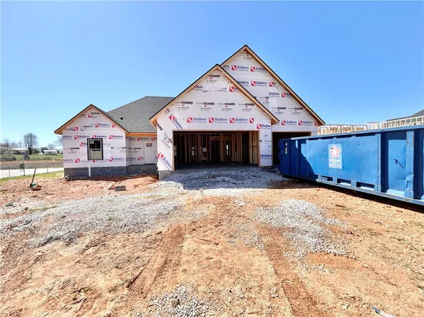 2221 Crane Ave, Pea Ridge, AR 72751