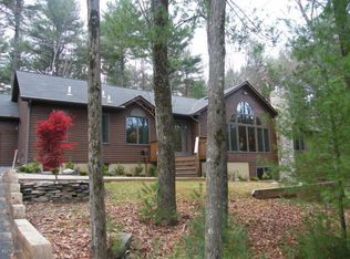 113 Preserve Dr, Shohola, PA 18458