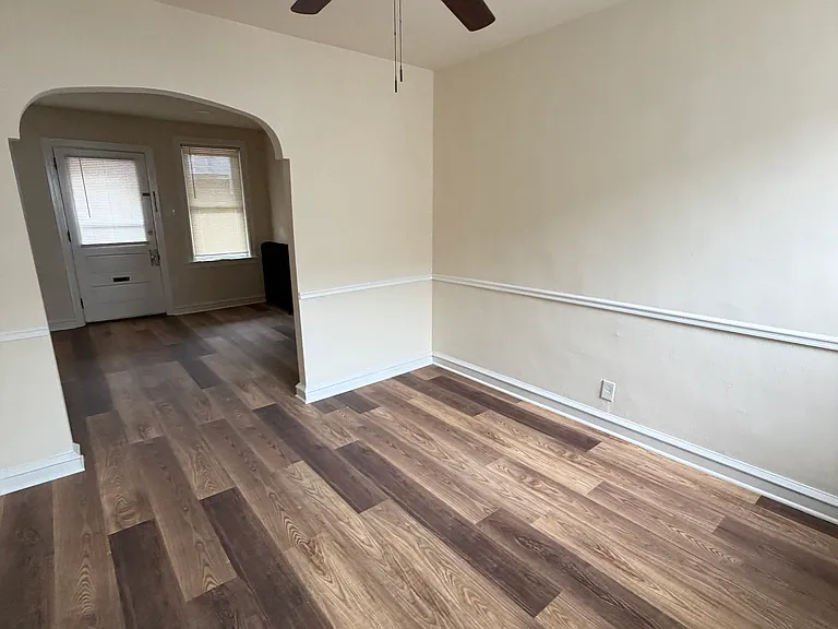 2209 S Beechwood St — Photo 5