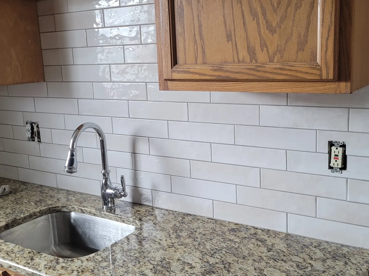 3 bed, 1.5 bath, 1264 sqft, $2,300 — Photo 2