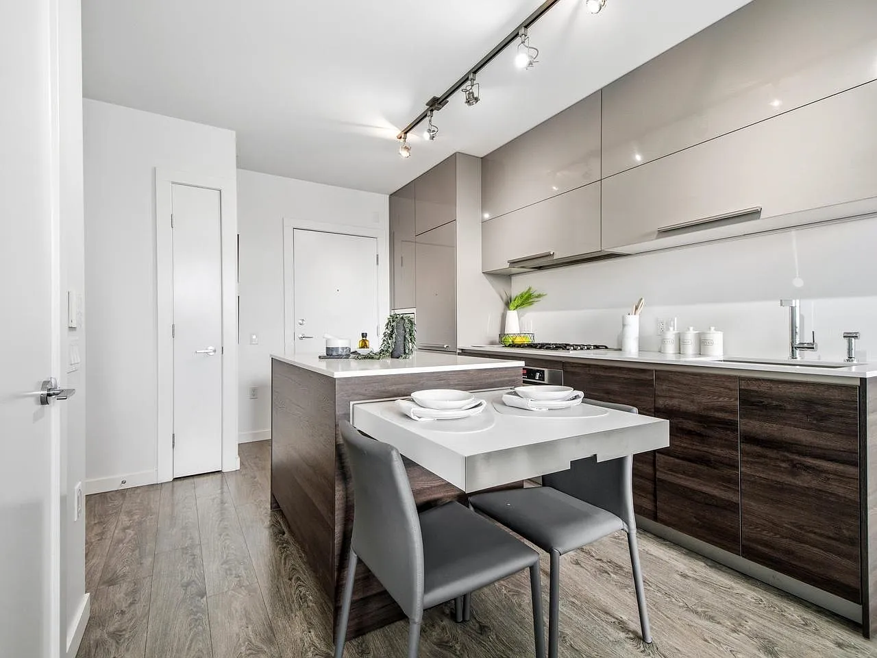 1 bed, 457 sqft, $2,250 — Photo 1