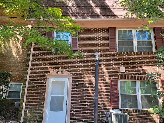 2nd image of 9891 Hagel Cir