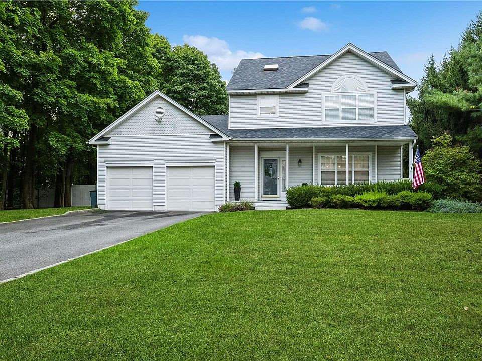 1st image of 3 Longfield Drive