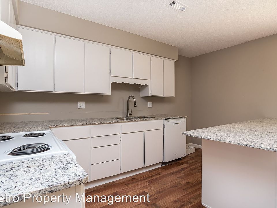 1st image of 1307 SE C St