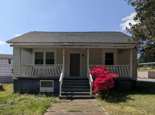 429 Pennsylvania Ave, Greer, SC 29650
