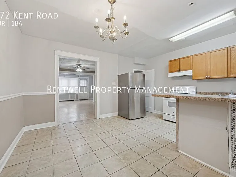 272 Kent Rd — Photo 9