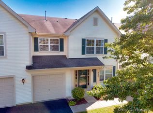 2551 Dickens Dr #2551, Aurora, IL 60503