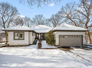 3114 County Road 101 Rd S, Wayzata, MN 55391