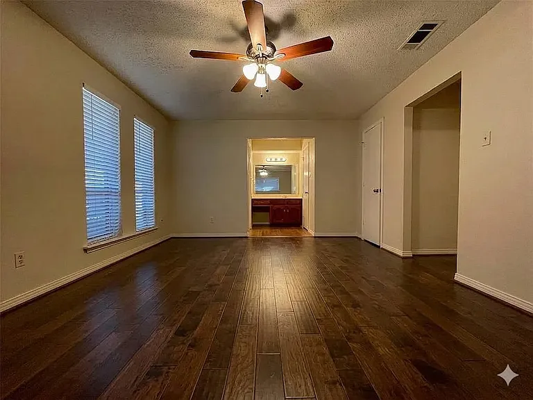 120 Shadybrook Dr — Photo 11