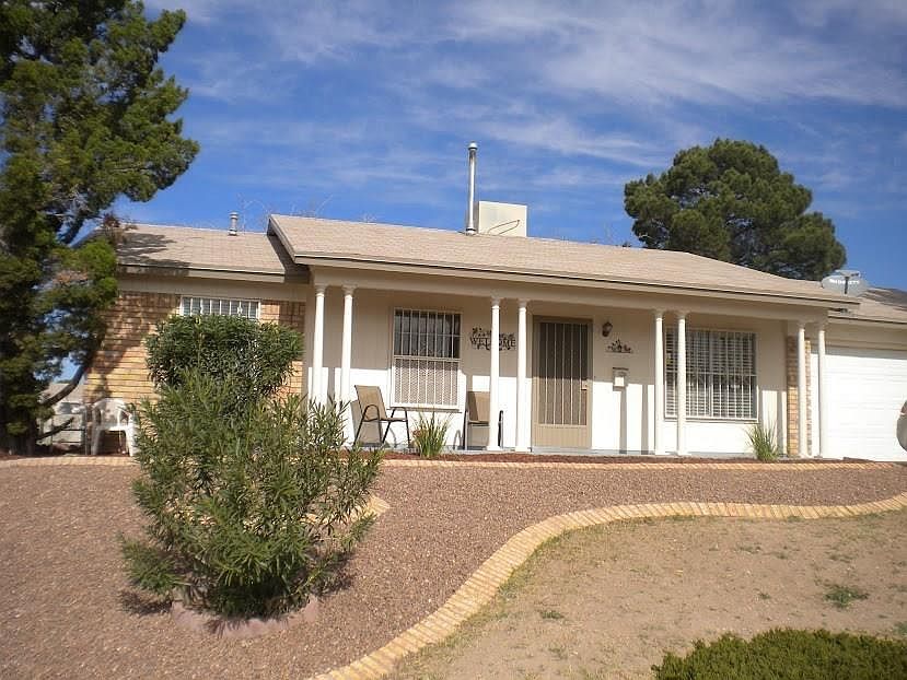 1st image of 10467 Davwood Ln
